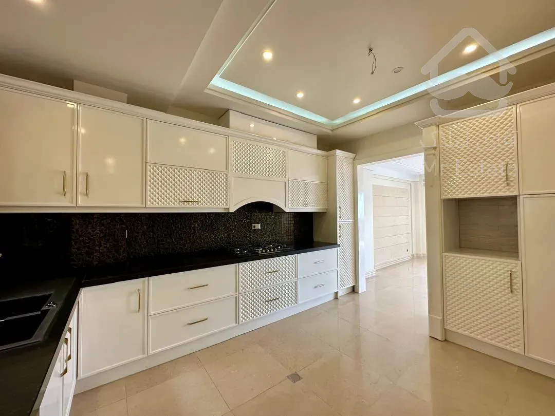 فروش اپارتمان 172 متری زعفرانیه