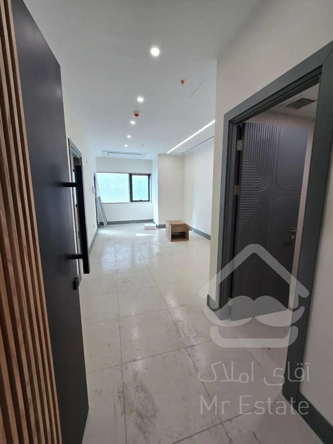 65مترسعادت آباد*نوساز*موقعیت اداری*مطب،دفترکار