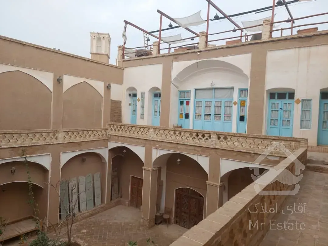 فروش هتل سنتی در کاشان