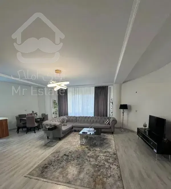 ۱۱۳ متر درکه ۲ پارکینگ سندی لابی بالکن چیدمانی