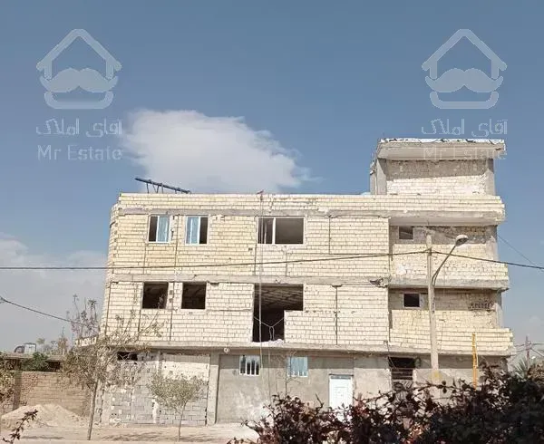 اپارتمان 110متری محراب باخودرو معامله میشود