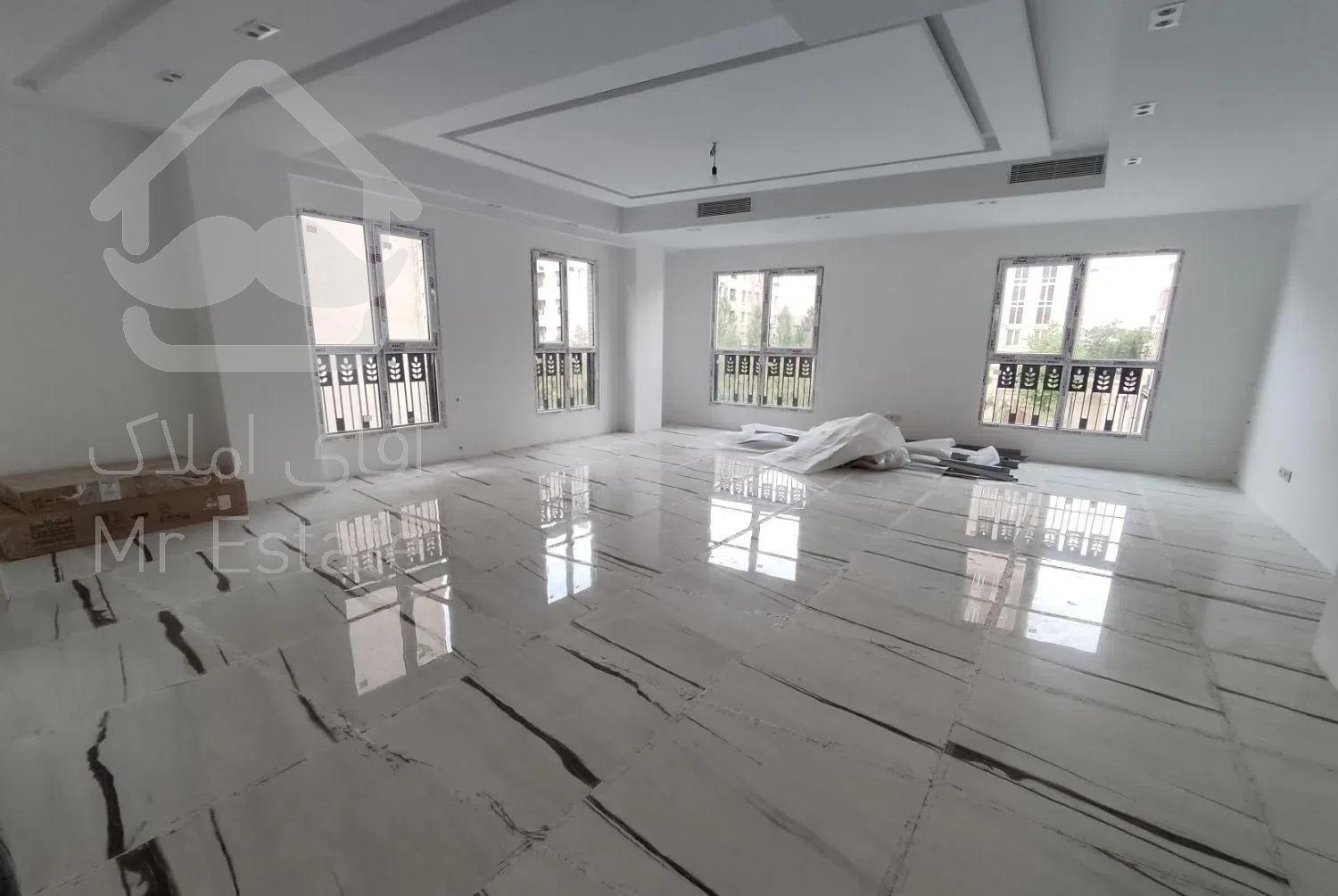 ۱۵۵ متری ۳ خواب سالن پرده خور ۲ پارکینگ سندی