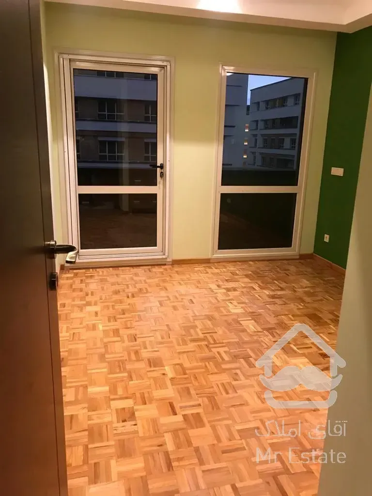 سعادت آباد باغ بهشــت 1۴۶متر3خواب دوبلکس ۲پارکینگ