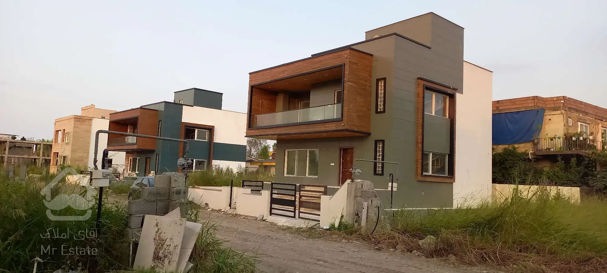 فروش ویلا لاکچری مدرن شهرکی تنکابن