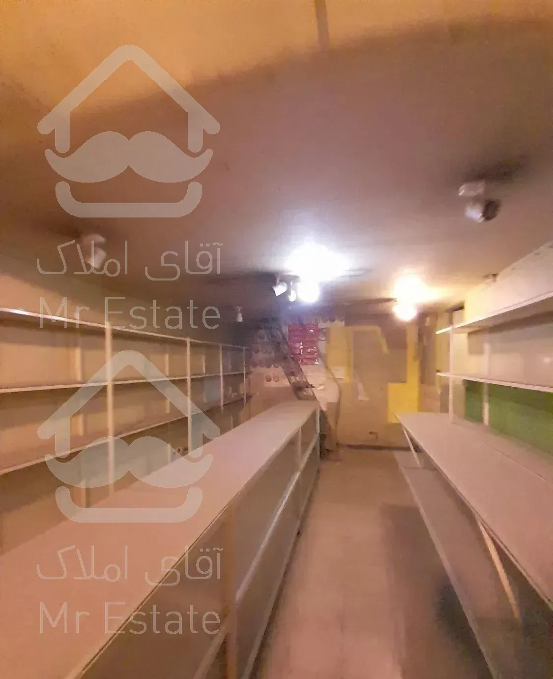 *تجریش + مقصود بیگ* 40 متر کف با 20 متر بالکن