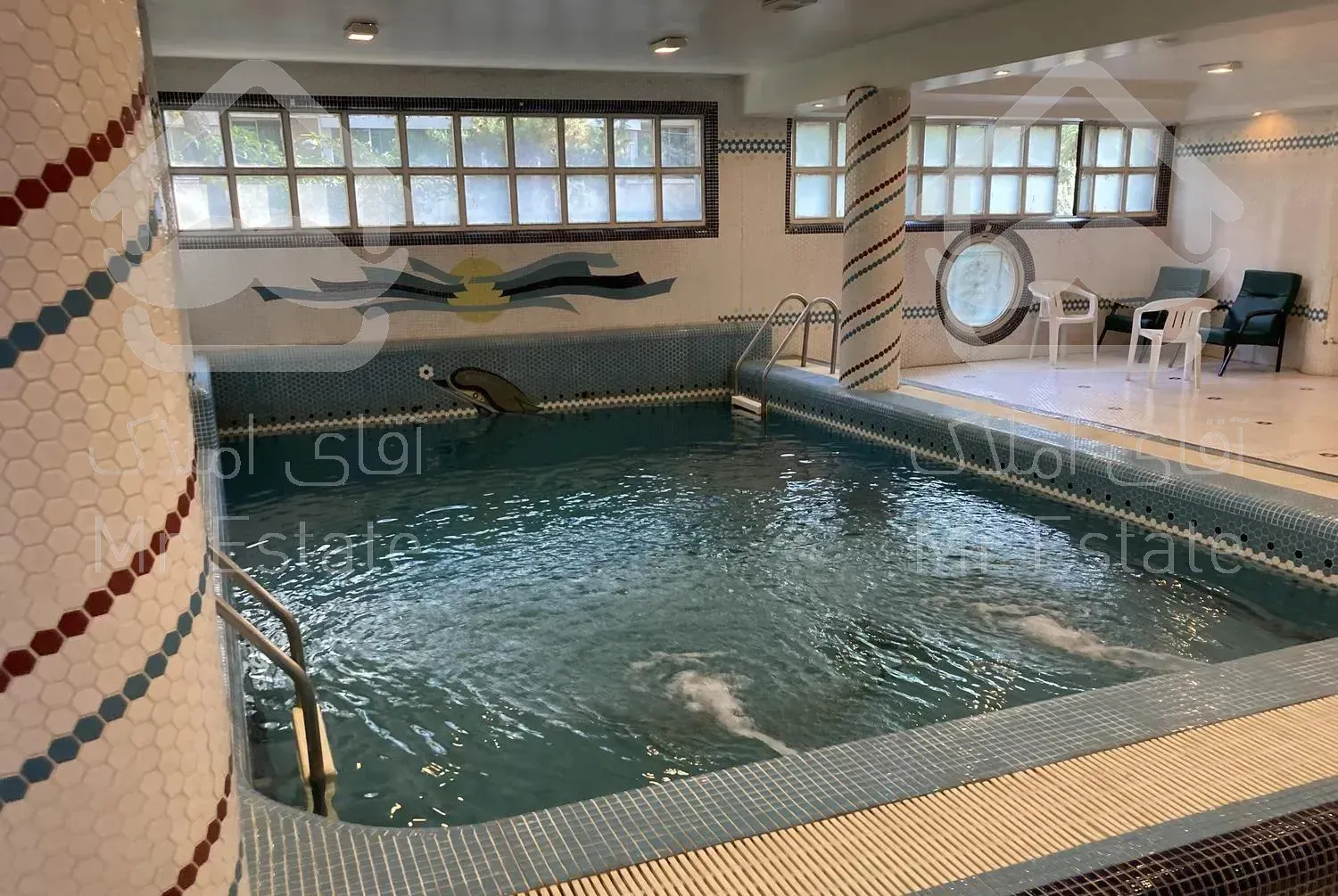 ۱۴۰ متر فول امکانات پارک وی