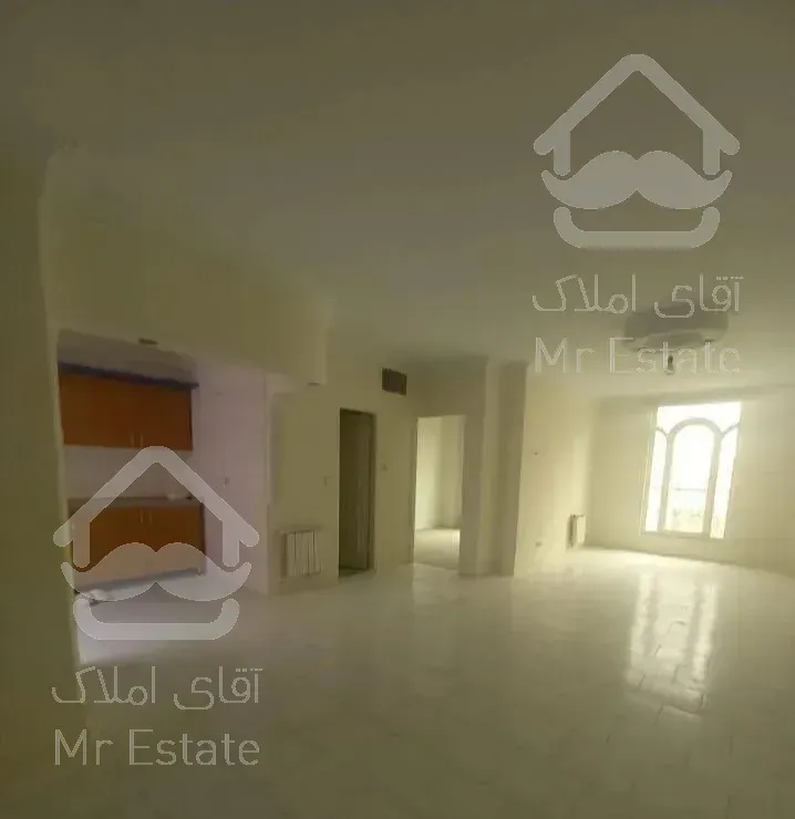 ۷۴ متر دو خوابه پروانه جنوبی