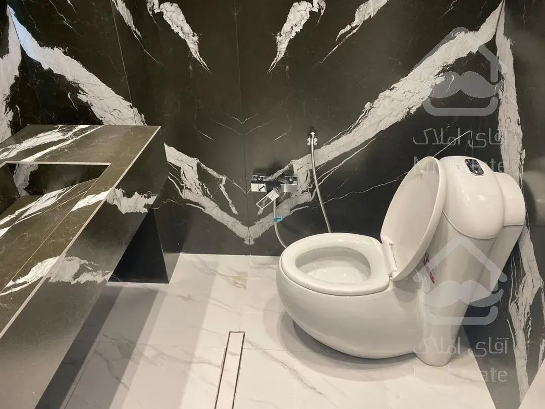 اجاره و رهن آپارتمان فرشته 190  متر شیک