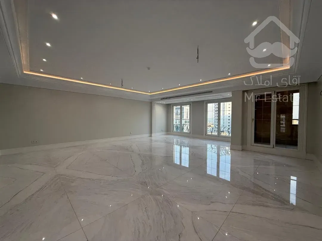 فروش اپارتمان 242 متری محمودیه