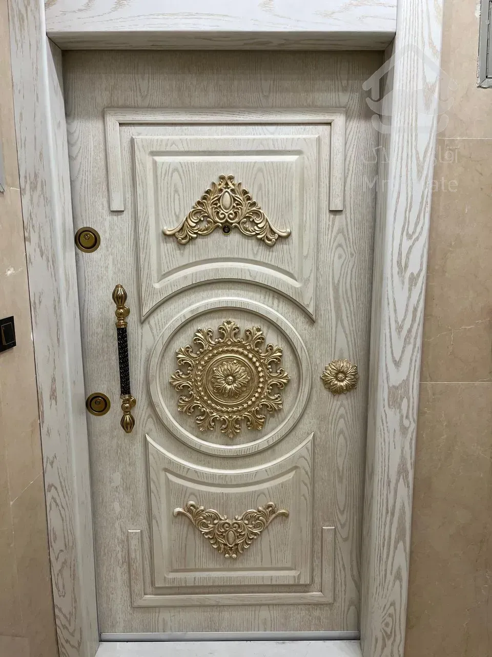 اجاره 135 متری دیباجی جنوبی