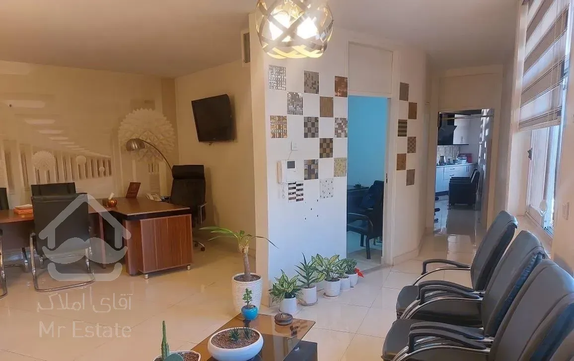 ۱۱۰متر/طبقه اول/بازسازی فول/همیلا