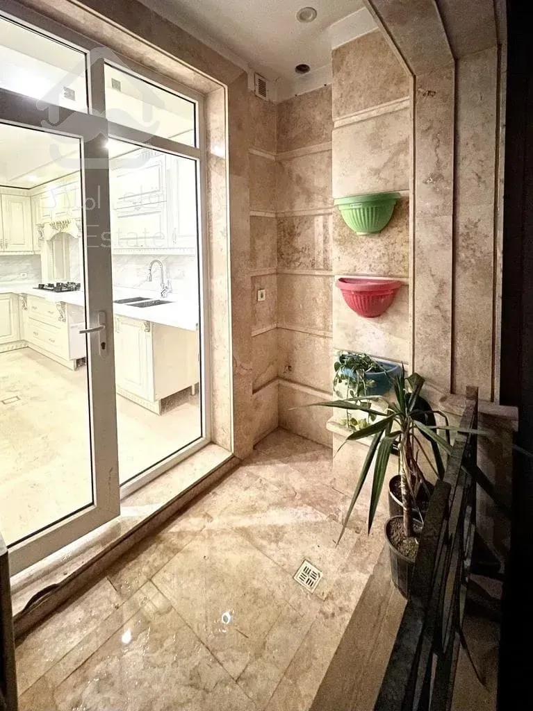 فروش اپارتمان 195 متری محمودیه