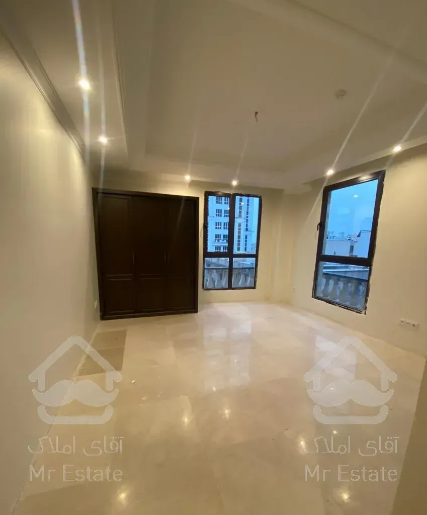 210 متر دروس نوساز