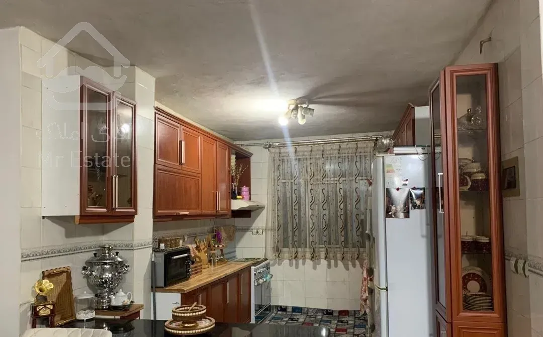 رهن کامل تک واحدی