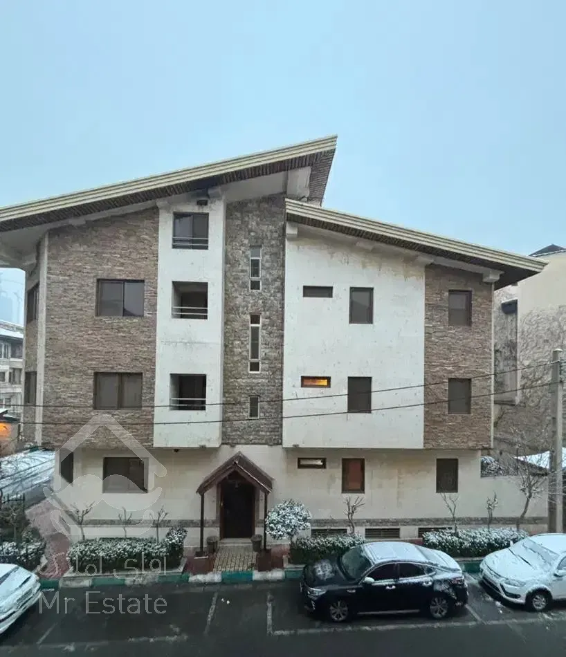 ۱۴۰ متر نوساز طلوع