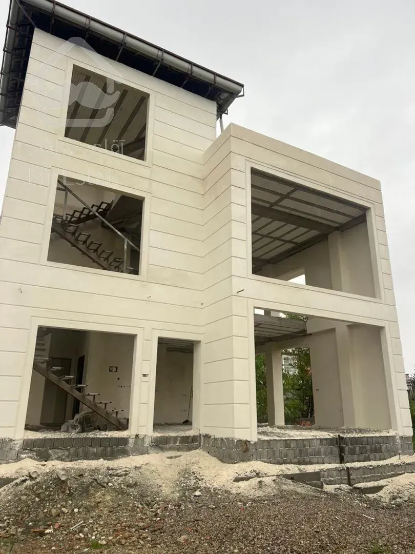 ويلا نيمه كاره قيمت مناسب