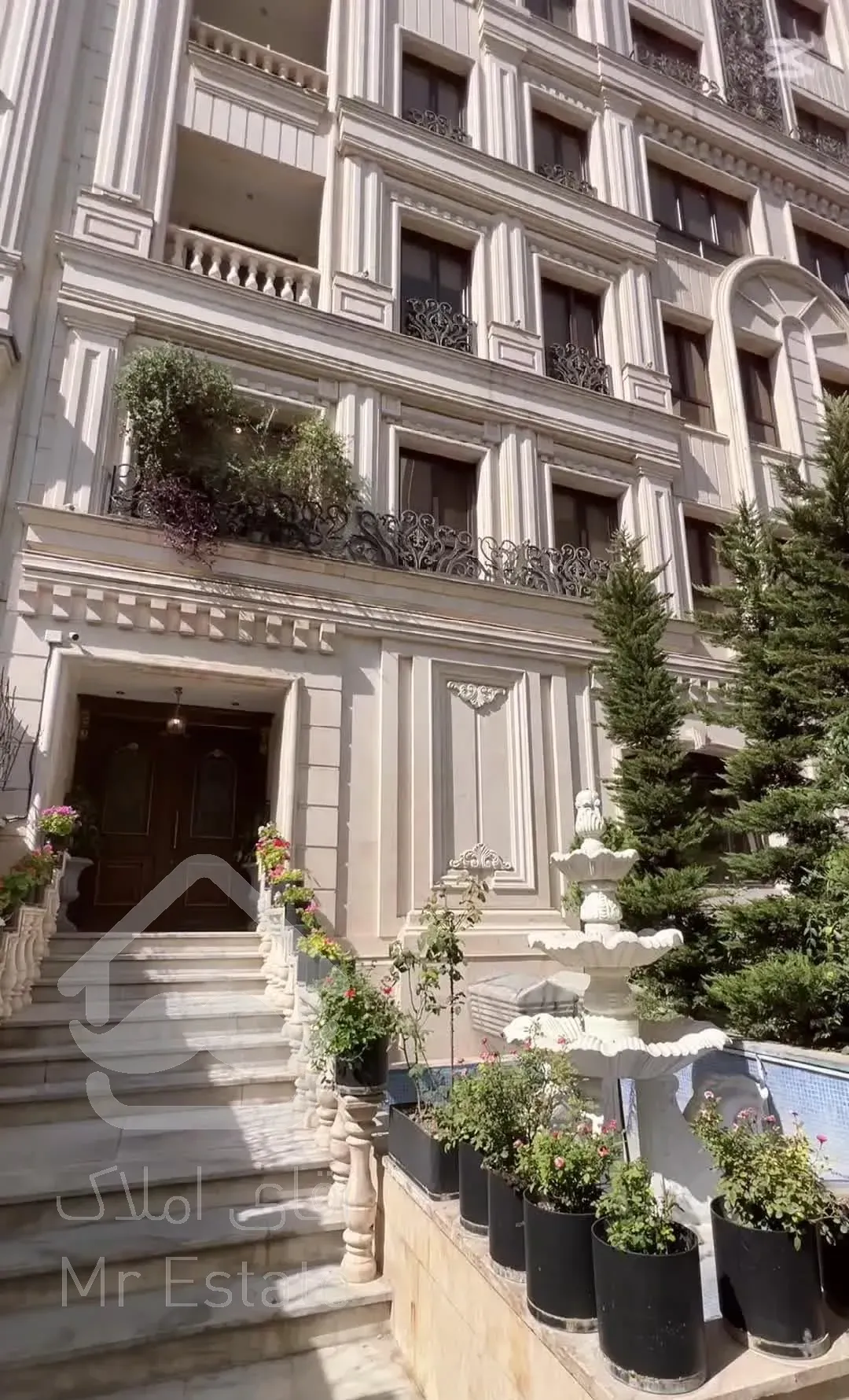 زعفرانیه فلاحی ۲۱۰ متر ۲ ساله - ۳ پارکینگ سندی