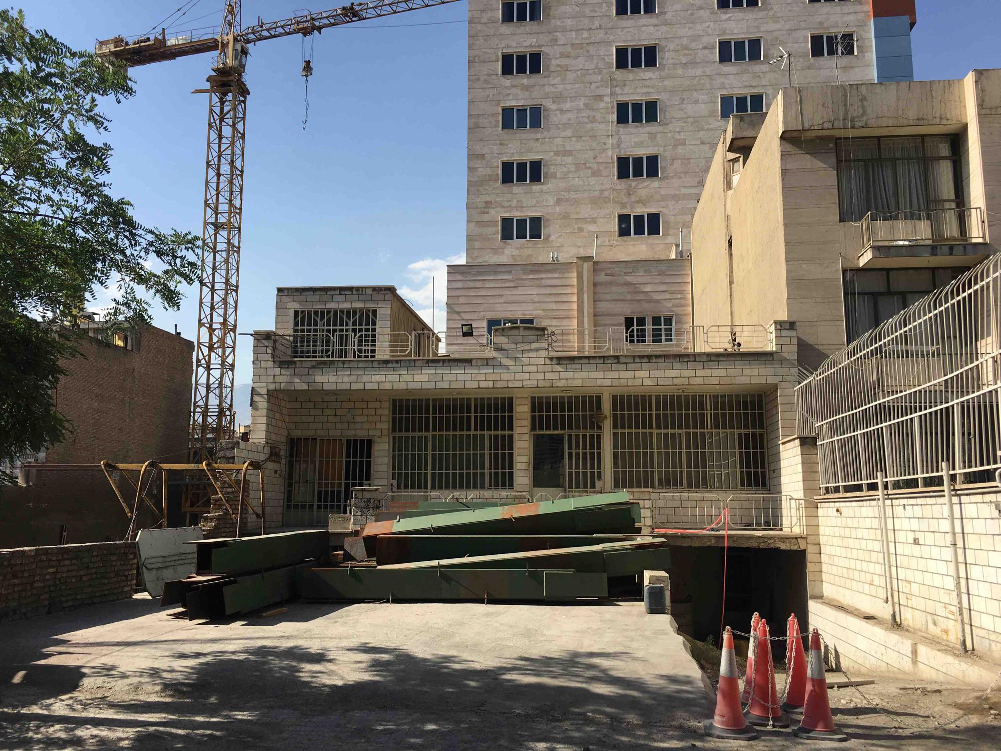 زمين كلنگي ناب نارمك