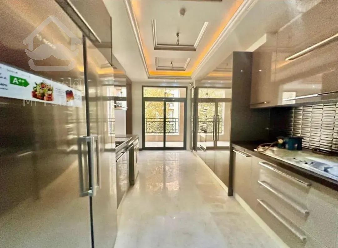 فروش تاپارتمان 183 متری زعفرانیه