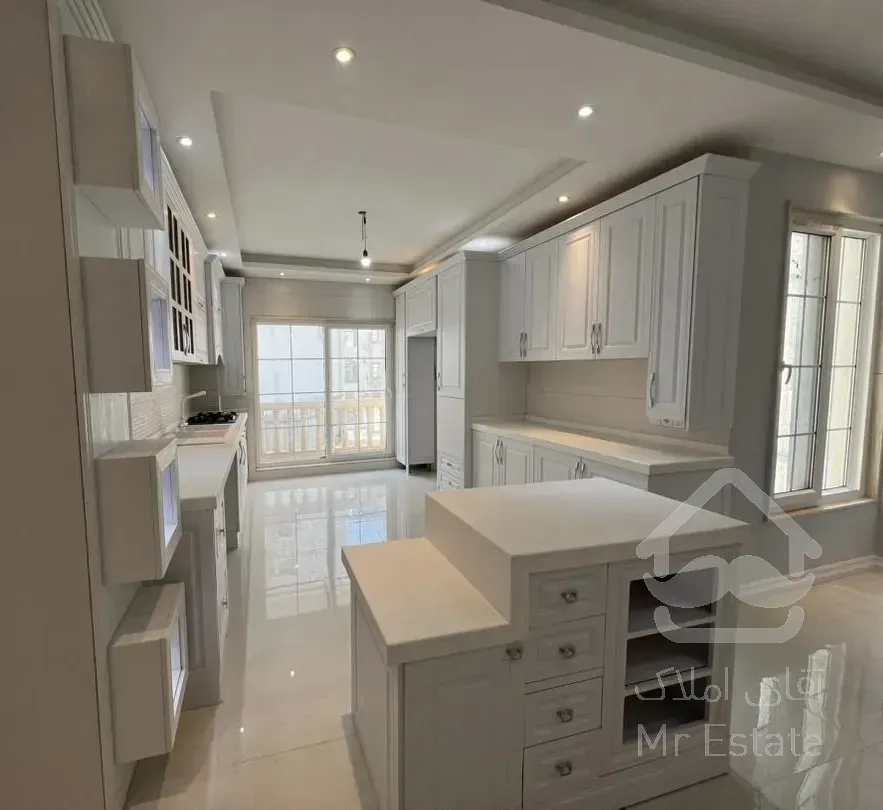 فروش ویلای ۳۱۰ متری تریبلکس سی متری