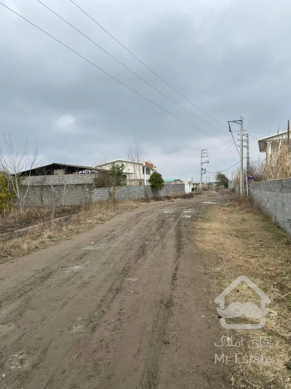 زمین ۴۱۷متری سرخرودکوچه تهرانی نشین