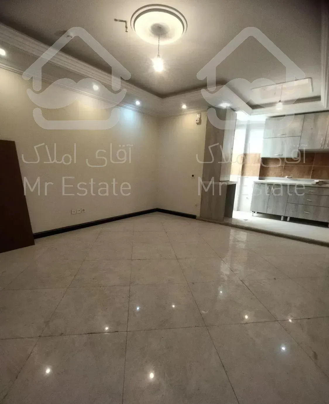 ۴۰متر * سالن‌مربع * مختص سخت پسندان فرعی دنج آلاله