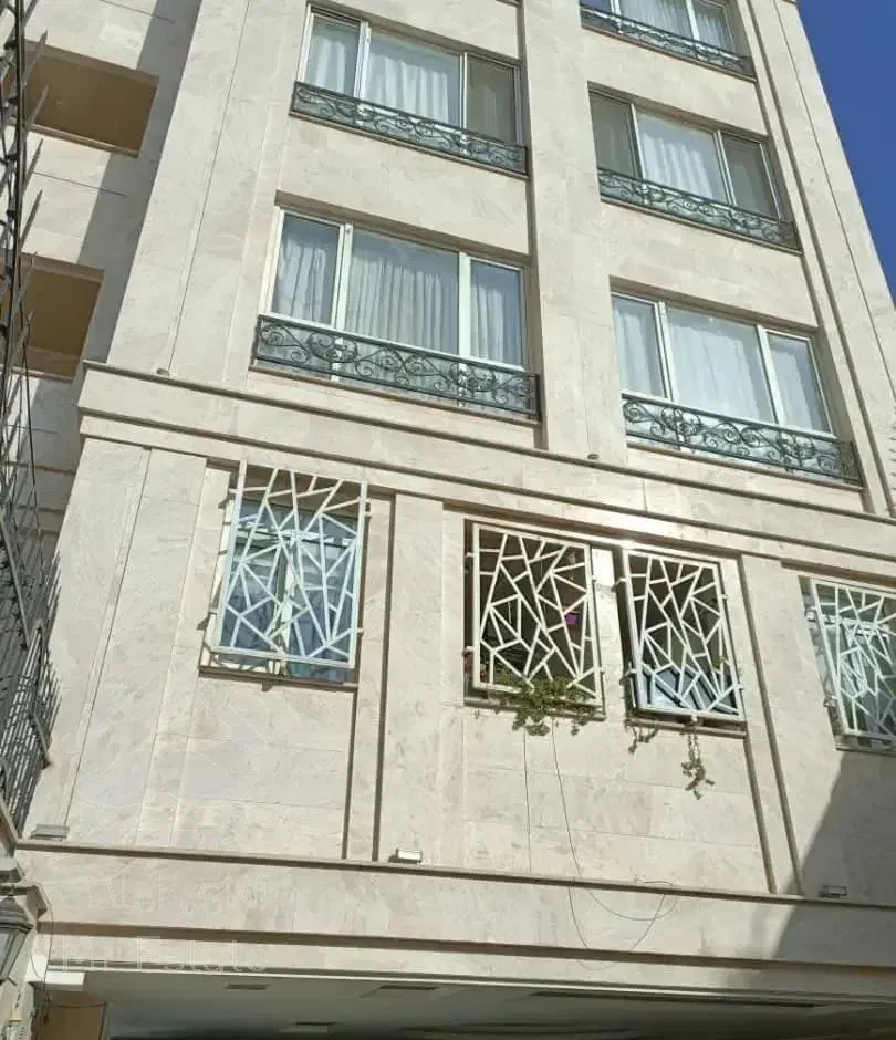 95متر/ 2خواب/طبقه دوم روبه آفتاب