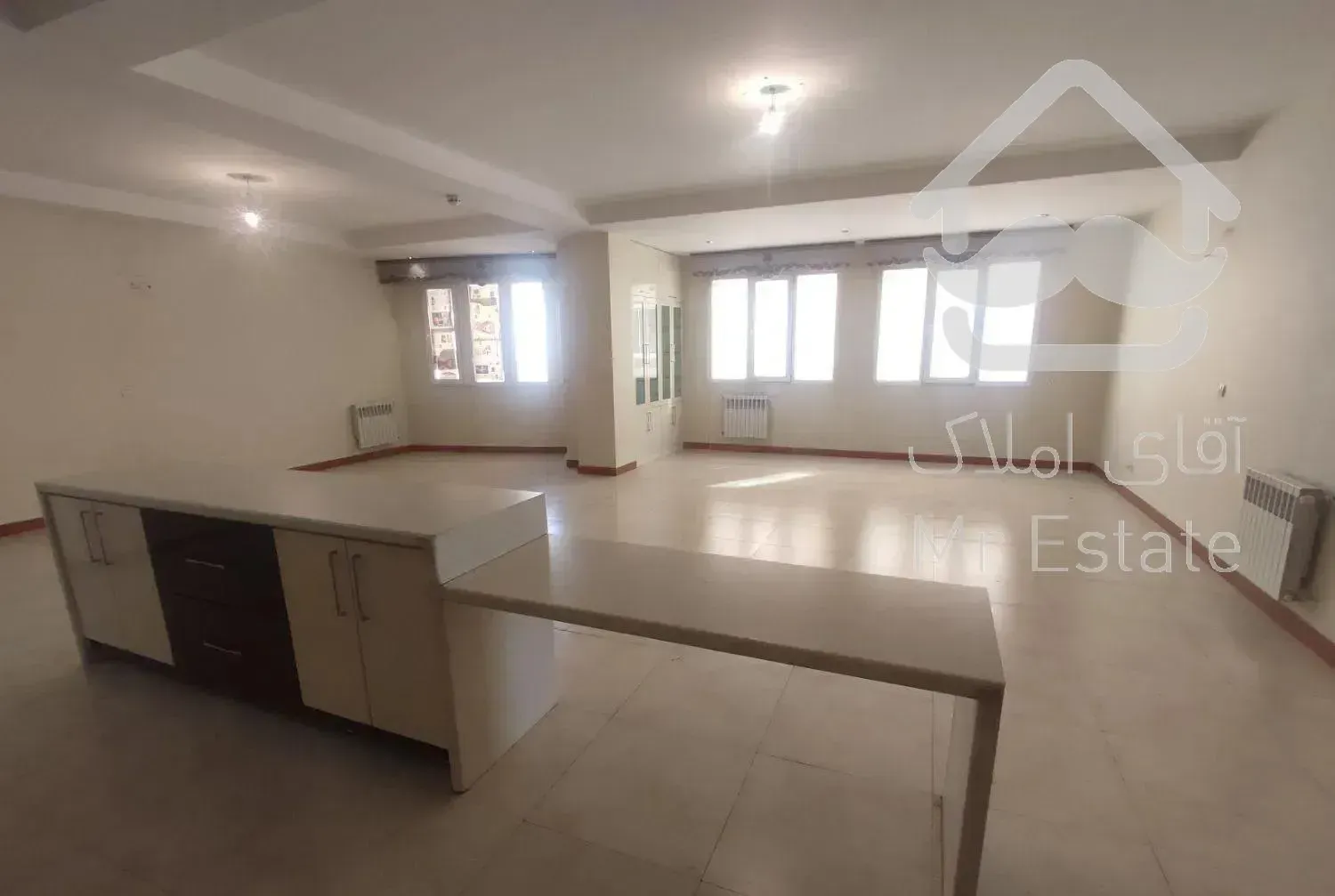 ۱۶۴ متر سه خواب/ مستر/ فول در دریاچه