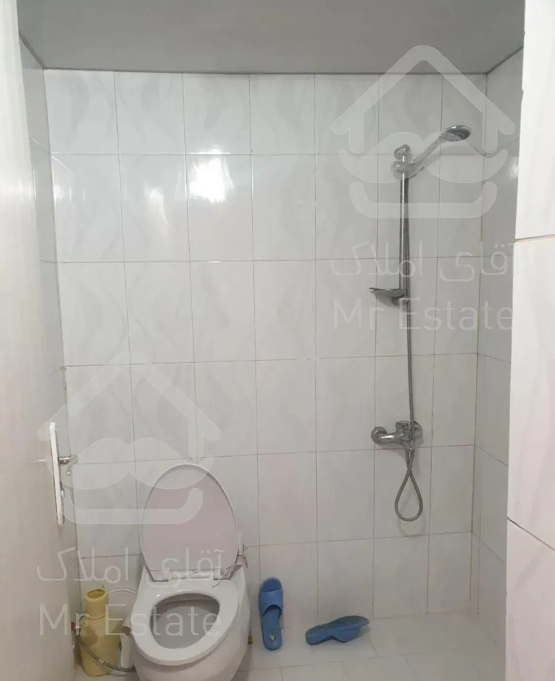 آپارتمان ۱۱۰ متری امیریه جنب مترو