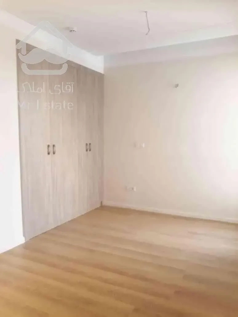 150 متر برج باغ فرمانیه دو پارکینگ