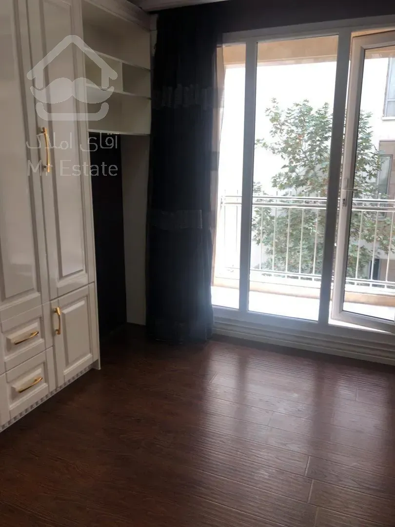 فروش اپارتمان 200متری زعفرانیه