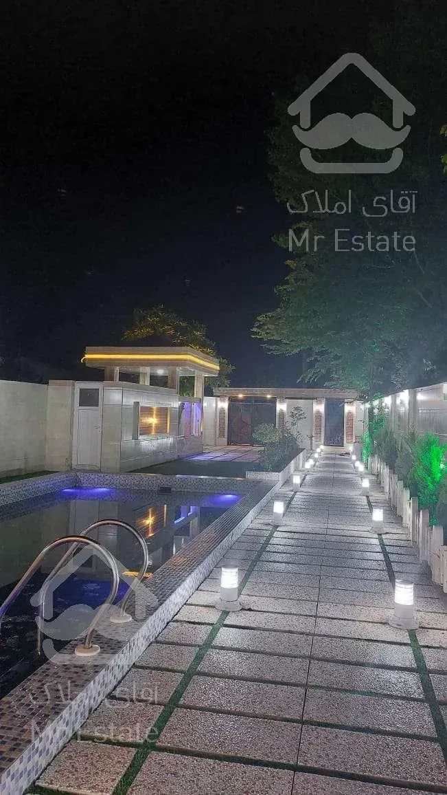 فروش ویلا 452 متری زیباکنار استخردار