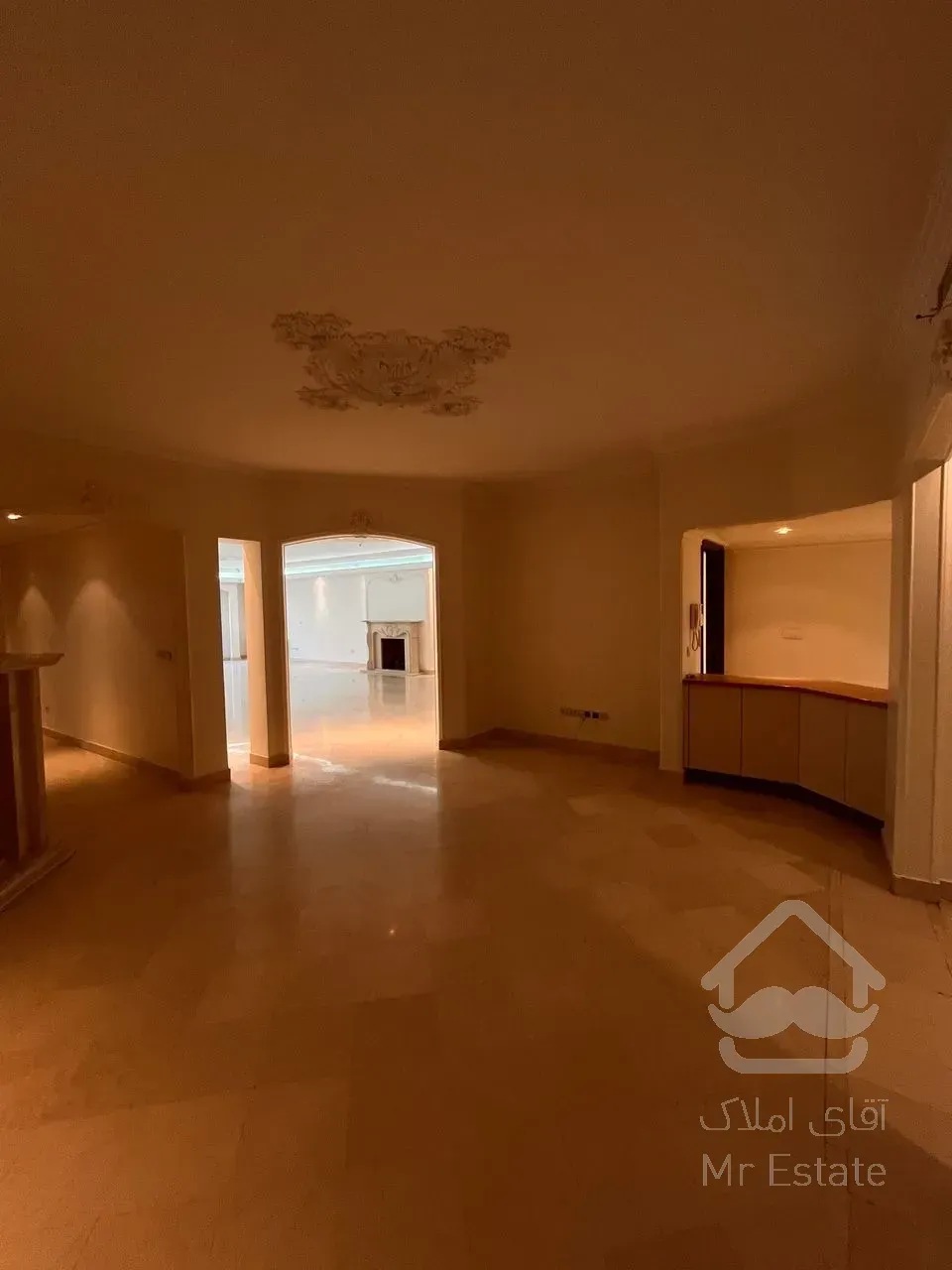 فرمانیه ۳۰۰متر چهارخواب