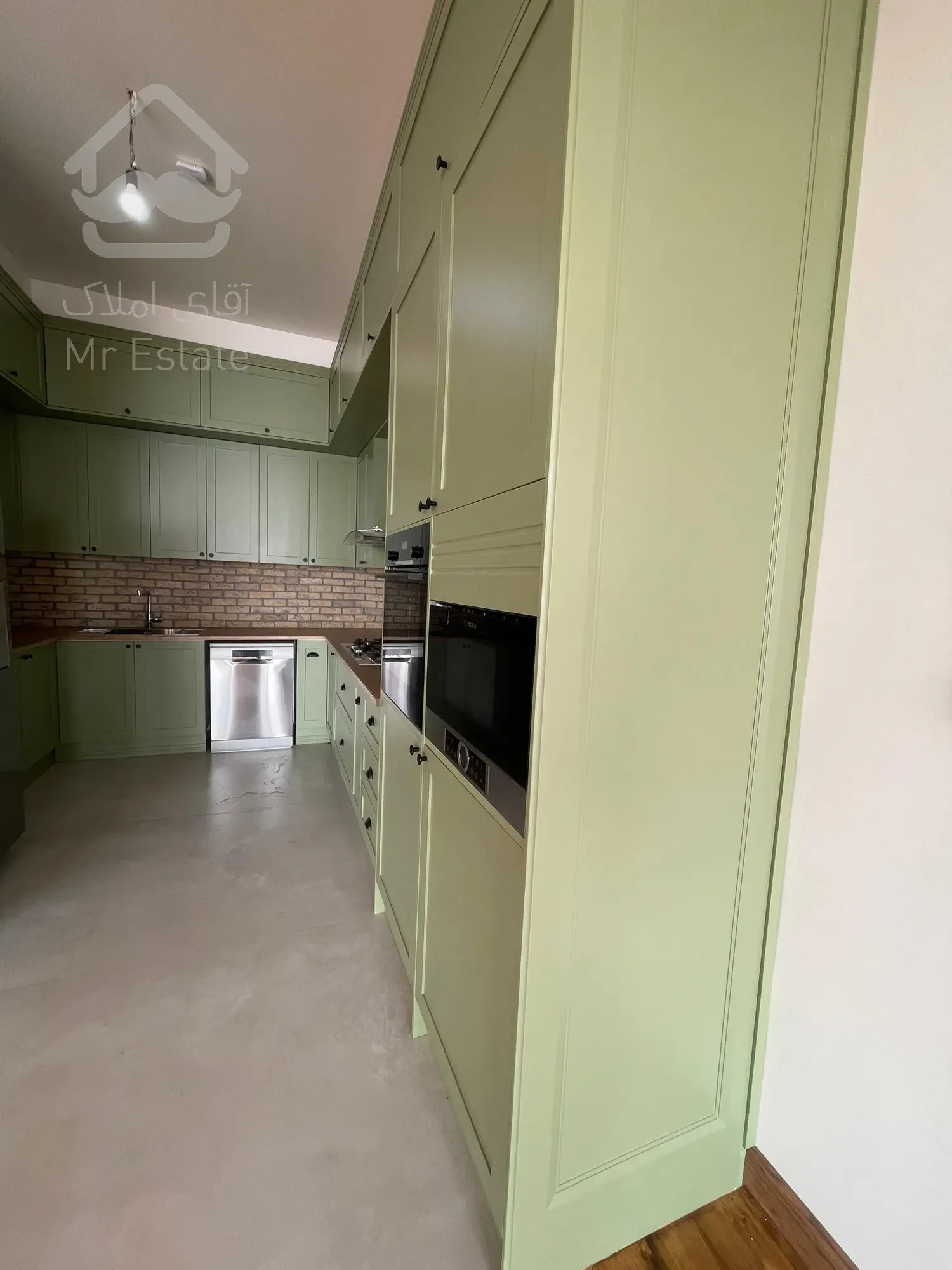 فر‌وش آپارتمان ۱۲۴ متری نوساز ۳ خوابه