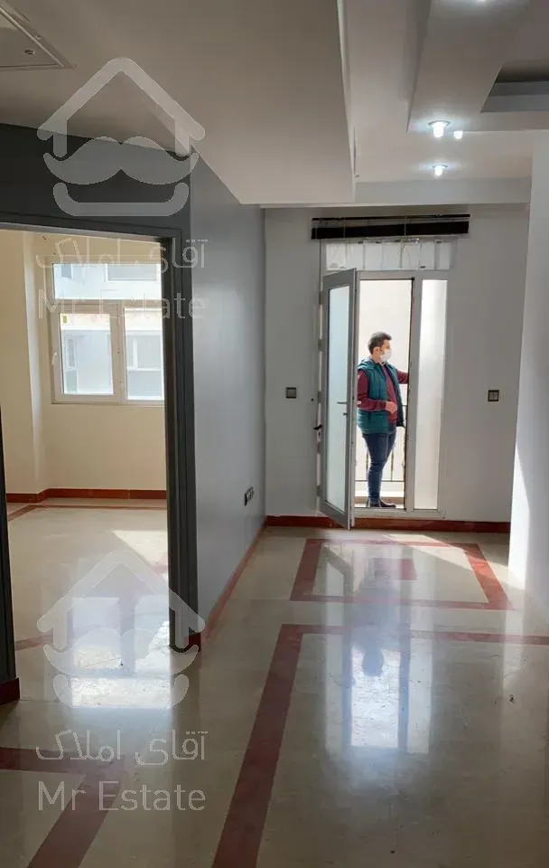 آپارتمان، ۷۹ متر جردن کوچه نور