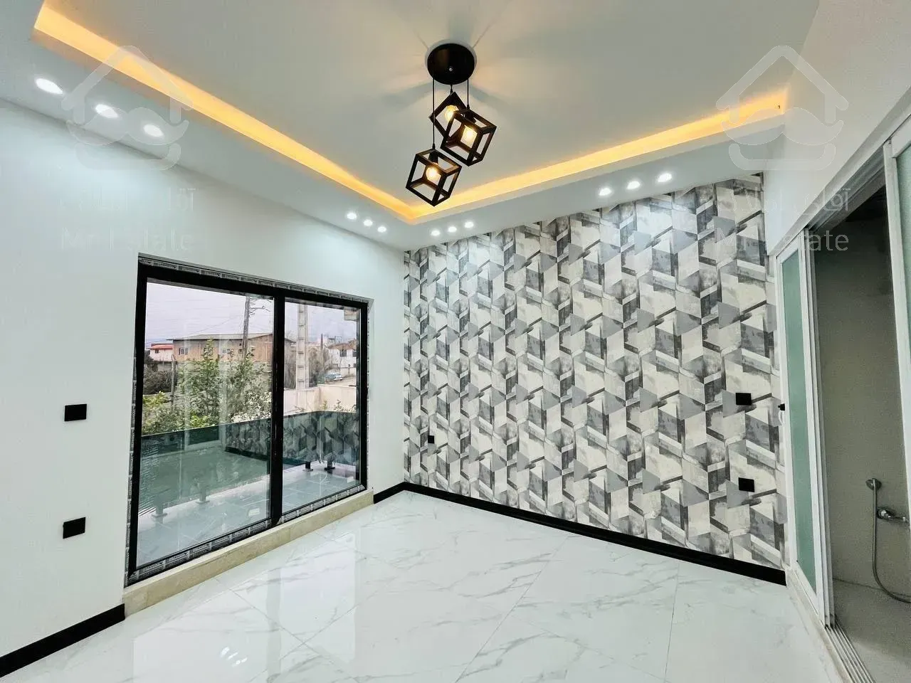 فروش ویلا 300متری در محمودآباد