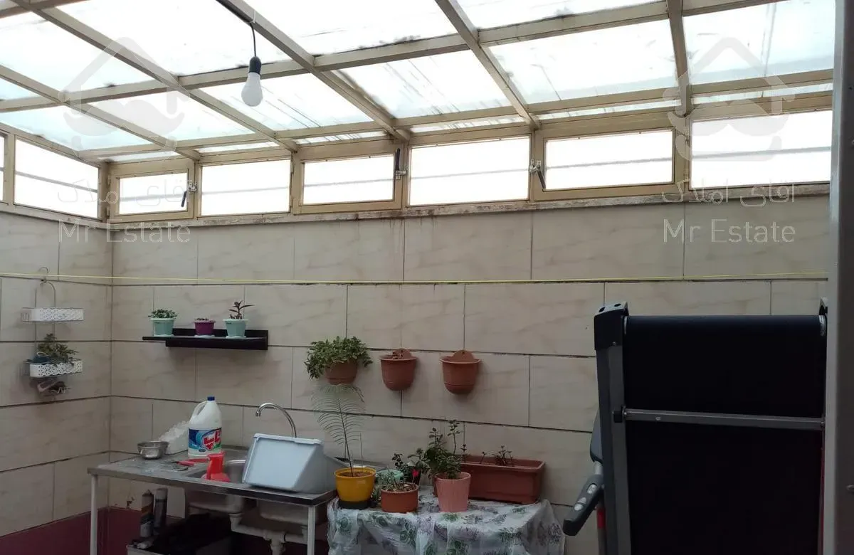 آپارتمان، 215 متر، سازمان برنامه مرکزی