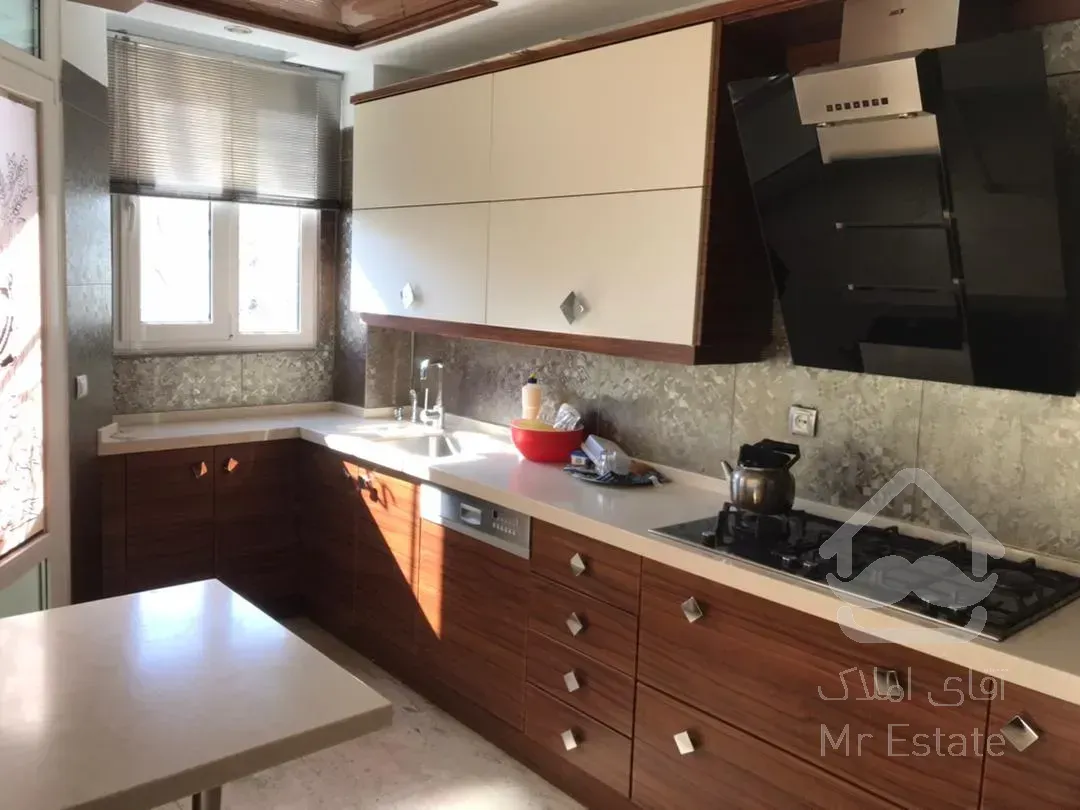 فروش 141 متری اقدسیه