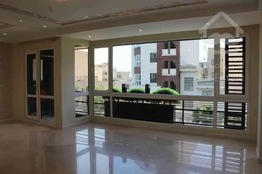 شمال کاشانی  ، گلستان 