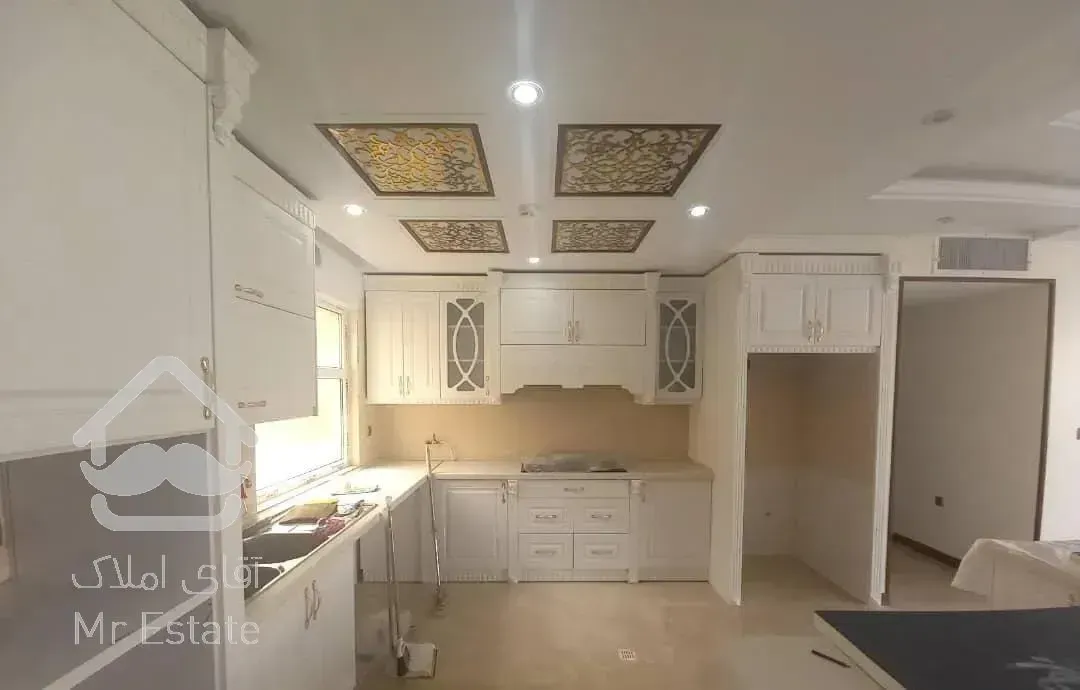 فروش۳طبقه‌یکجا/جنوبی/نوساز/معاوضه‌با‌کلنگی‌درمنطقه