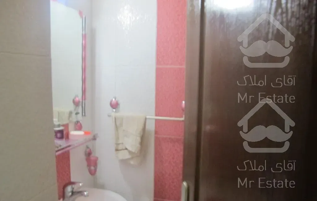 ۷۵متر ۲خوابه فول ۵ساله شهران شمالی