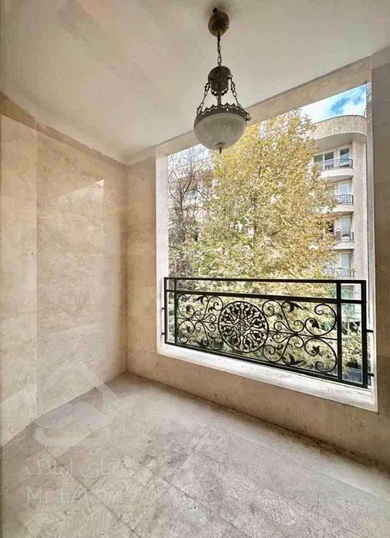 فروش تاپارتمان 183 متری زعفرانیه