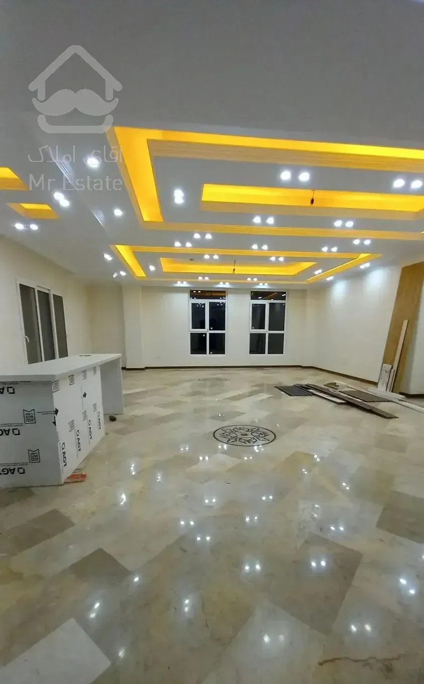 طرشت میدان سما 135متر سه خوابه فول