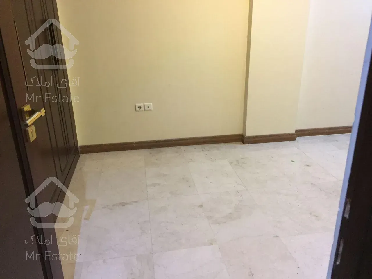 رهن و اجاره 170 متری دیباجی