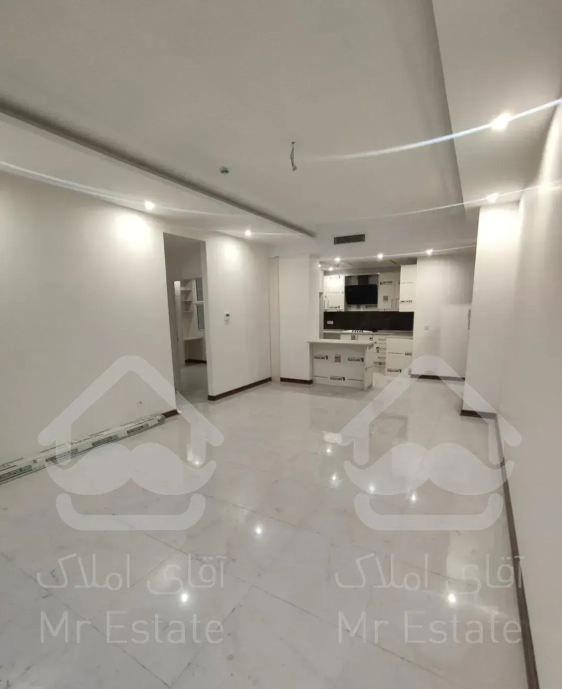 ٨٠ متر اپارتمان /٢ خواب /نوساز کلید نخورده