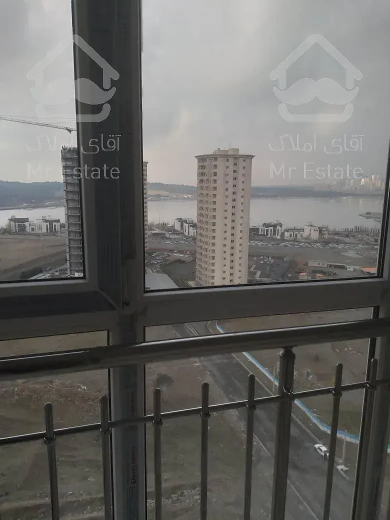 ۱۰۵ متر دوخوابه ویو دریاچه خوش نقشه