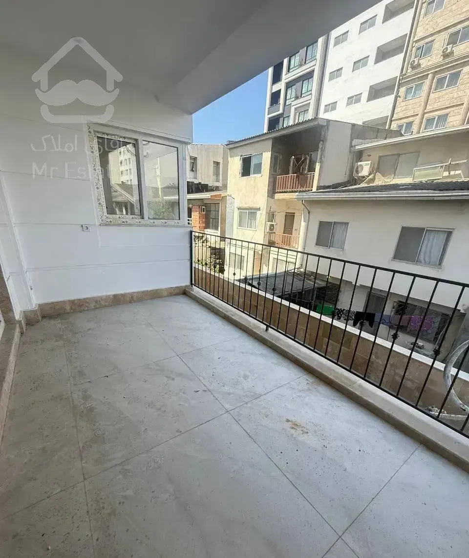 آپارتمان ساحلی۲۰۰متری سند/بالکن/پارکینگ/آسانسور