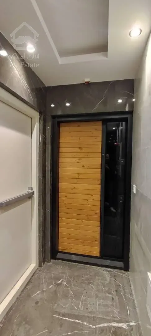 300مترسعادت آباد*موقعیت اداری*۵پارکینگ،لابی شیک