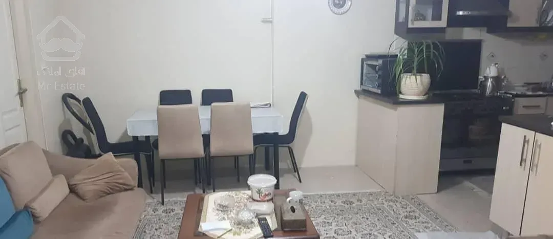 68متر ۲خوابه فول صادقیه