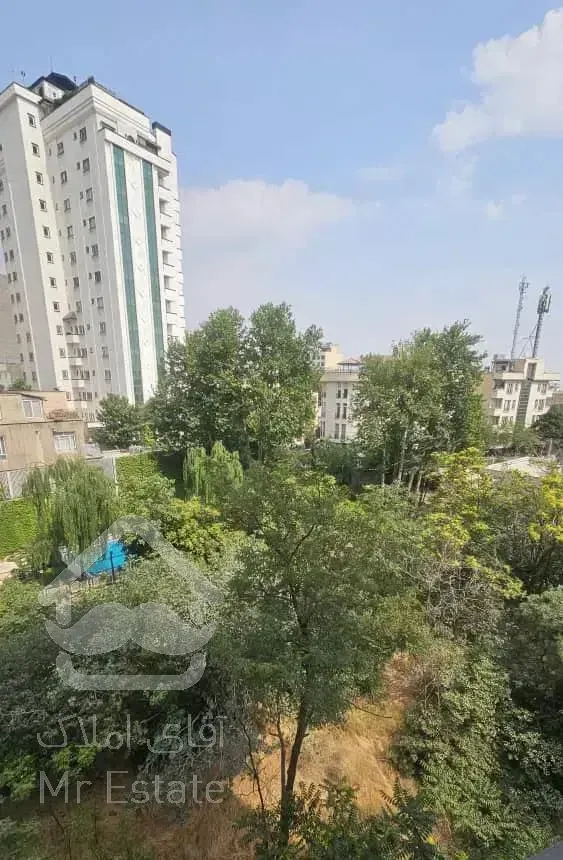 ۱۸۲ متر مشرف به ۸هزار متر باغ